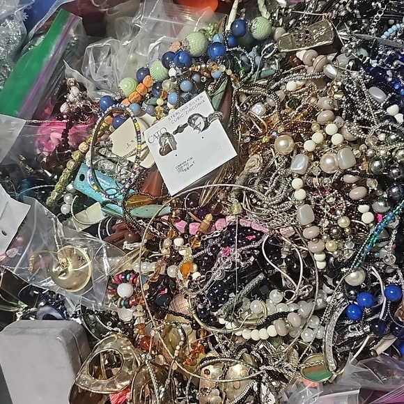 Mixed Wearable or Crafting Jewelry 2 pound box ๐ฆ Random Lot - Picture 1 of 13